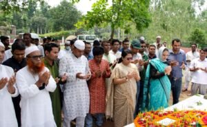 বিভিন্ন কর্মসূচীর মধ্যদিয়ে বিশিষ্ট পরমাণু বিজ্ঞানী ওয়াজেদ মিয়ার মৃত্যুবার্ষিকী পালিত